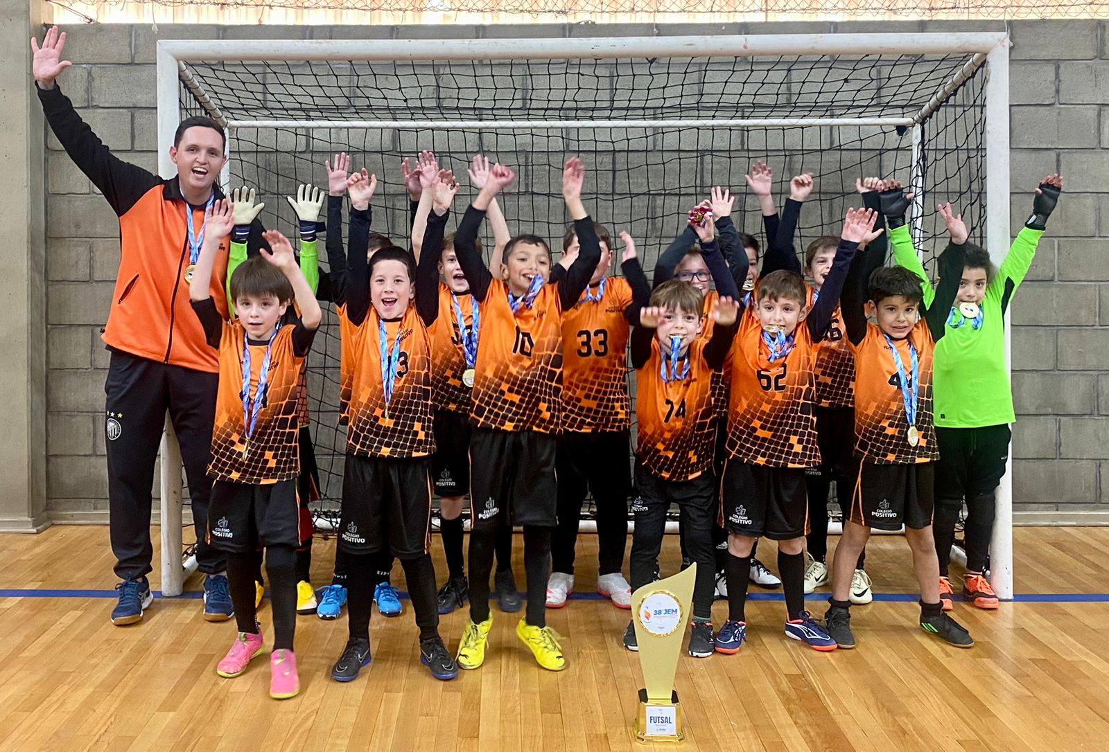 Estudantes conquistam troféus nos Jogos Escolares Municipais de PG